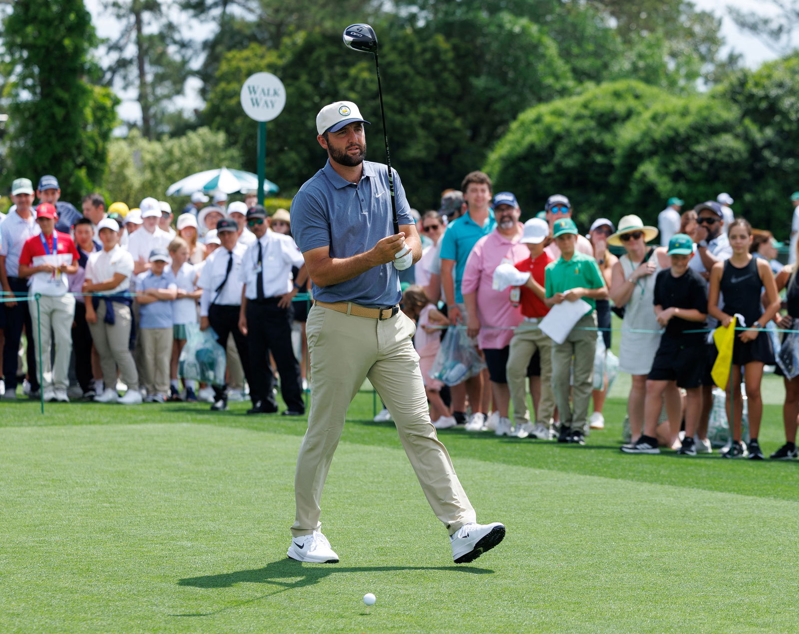 Scottie Scheffler wearing the Victory Pro 4 golf shoes at The Masters